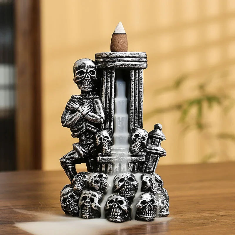backflow aroma burner handicraft ornaments Creative European and American skull decoration sandalwood inverted incense burner